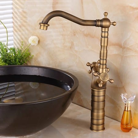 Vòi lavabo cổ điển: Khơi nguồn cảm hứng với phong cách lịch sử