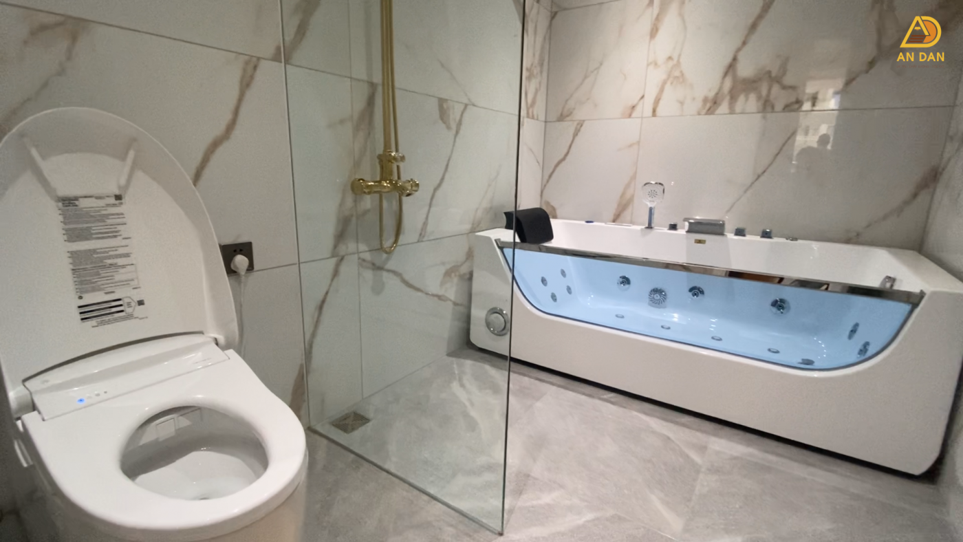 Thiết bị vệ sinh cao cấp, sang trọng