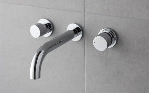 Vòi lavabo âm tường